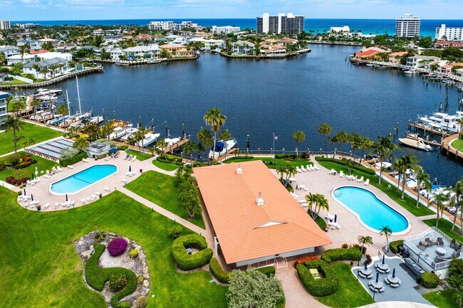 Building Photo - 3351 Spanish Trail