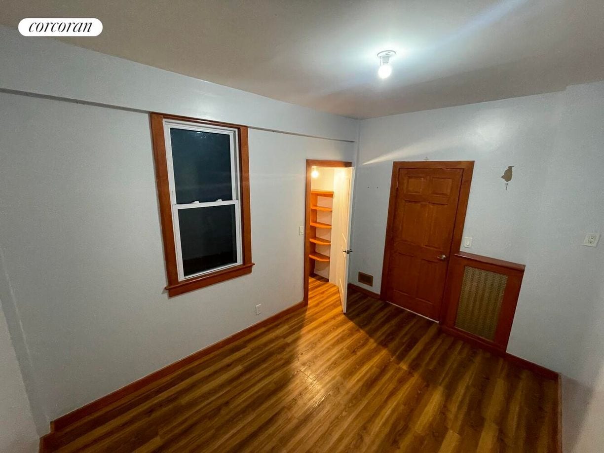 Building Photo - 332 Locust St