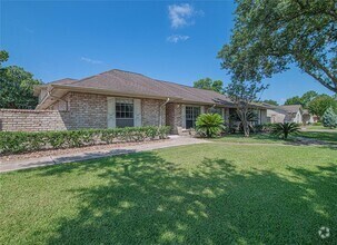 Building Photo - 17122 Blackhawk Blvd