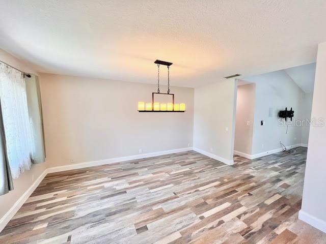 Building Photo - 525 Southport Dr