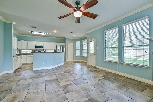 Building Photo - 2714 Safe Harbor Cir