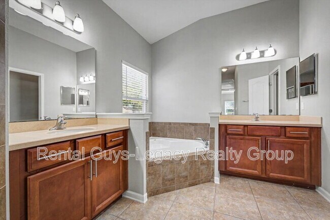 Building Photo - 266 Tortuga Bay Dr