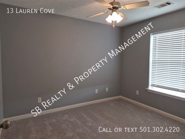 Building Photo - 13 Lauren Cove