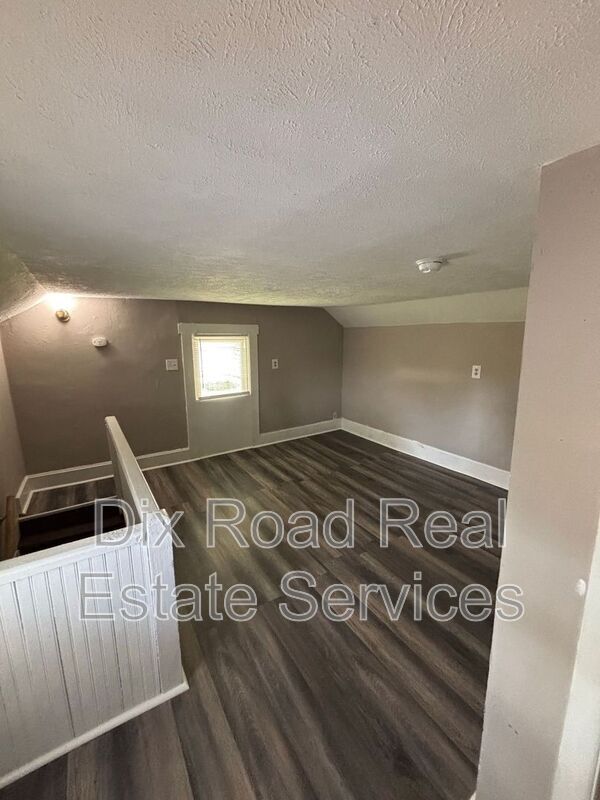 Building Photo - 1205.5 Forrer St