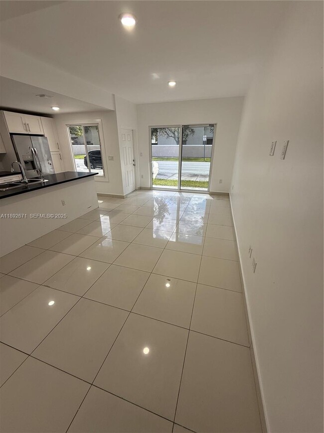 Building Photo - 13984 SW 259th Way