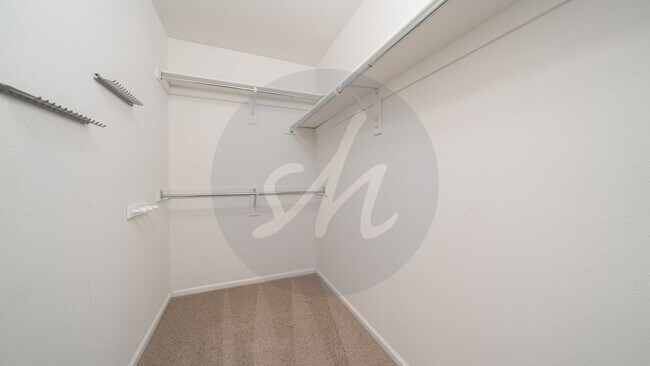 Building Photo - 6937 Cabriolet Dr