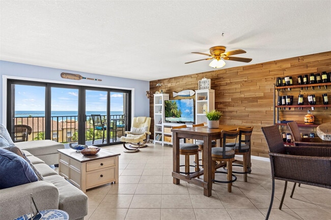 Building Photo - 801 S Ocean Dr