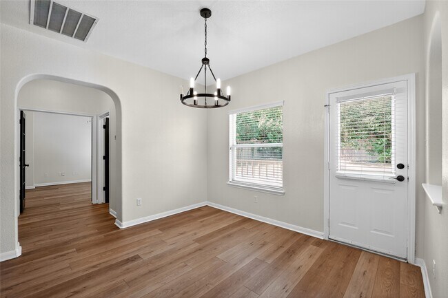Building Photo - 4500 Aria Cove