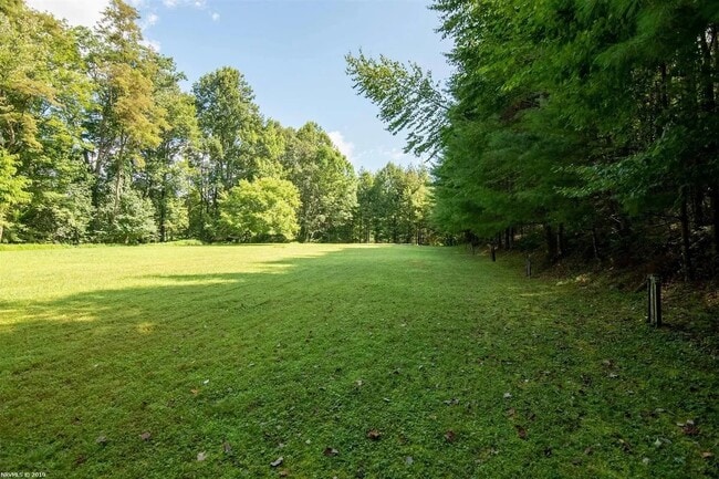 Building Photo - 2015 Union School Rd SW