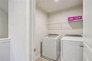 Building Photo - 1858 Belmore St SE