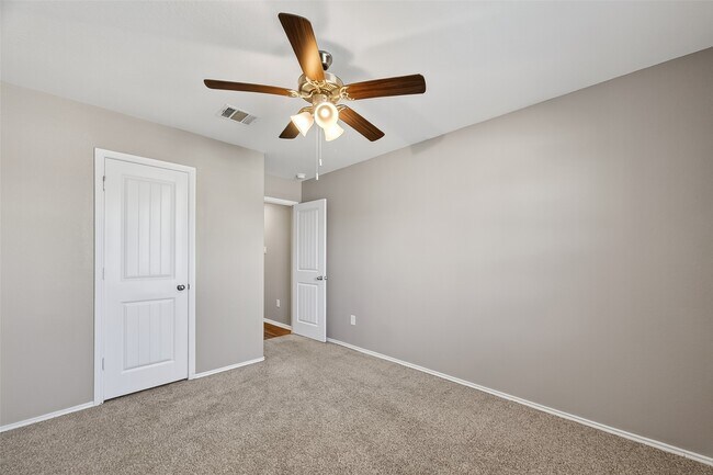 Building Photo - 3311 Specklebelly Dr.