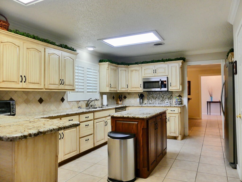 Building Photo - 1312 NW 15th St