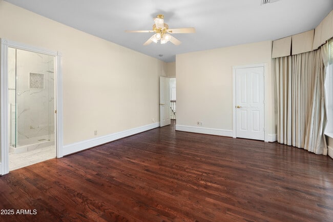 Building Photo - 5820 W Del Lago Cir