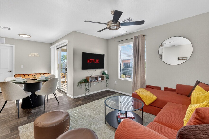 Building Photo - 15164 N 140th Dr