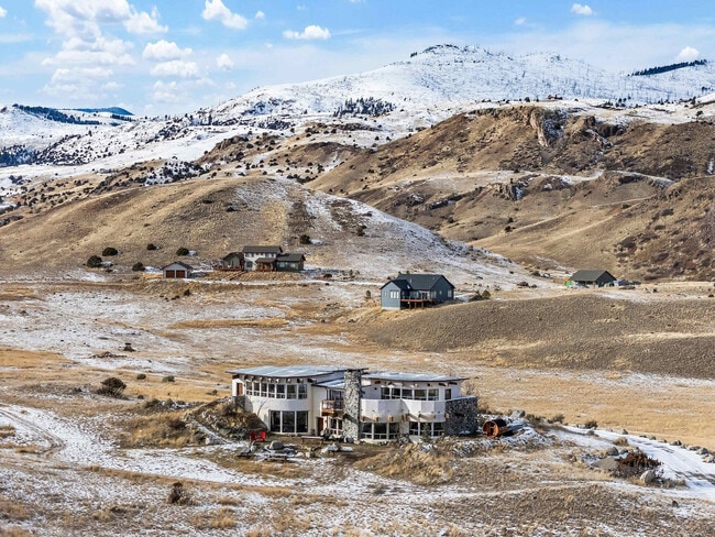 Building Photo - 84 Arcturus Dr