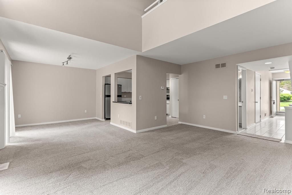 Building Photo - 644 Ashley Cir E