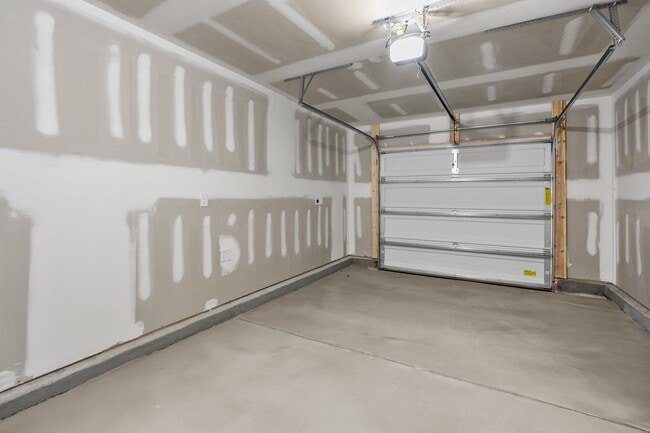 Building Photo - 3031 Castle Loch Ln