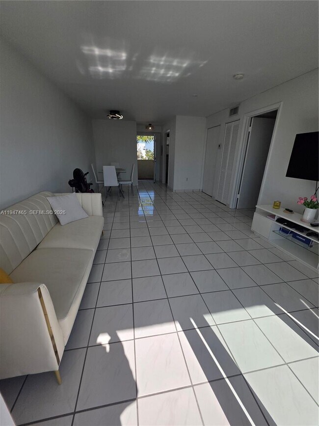 Building Photo - 1612 Jefferson Ave