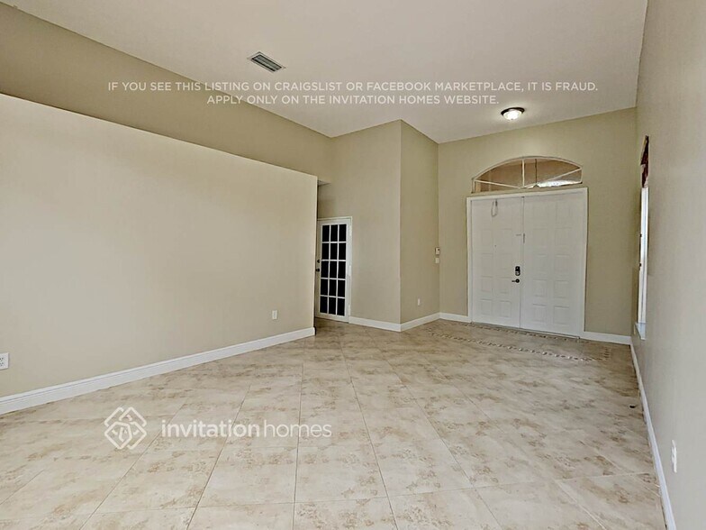 Building Photo - 15250 SW 51st St