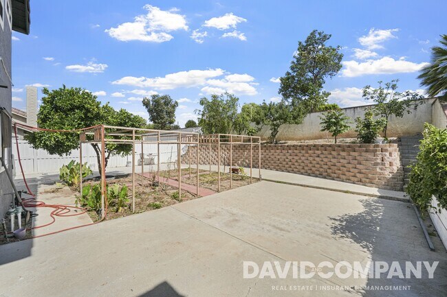 Building Photo - 1258 Biltmore Cir