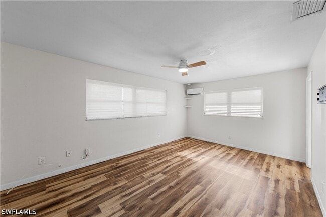 Building Photo - 1211 SE 34th St