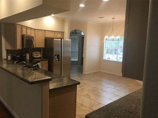 Building Photo - 3122 Hemingway Dr