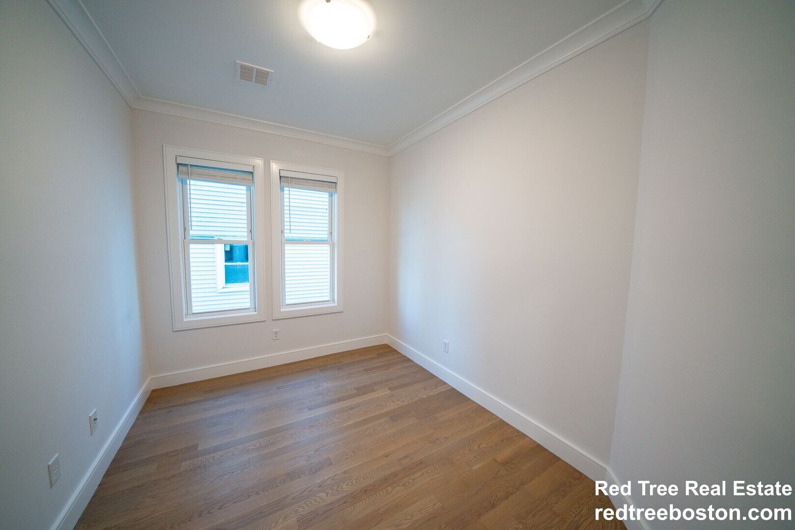 Building Photo - 37 Calumet St