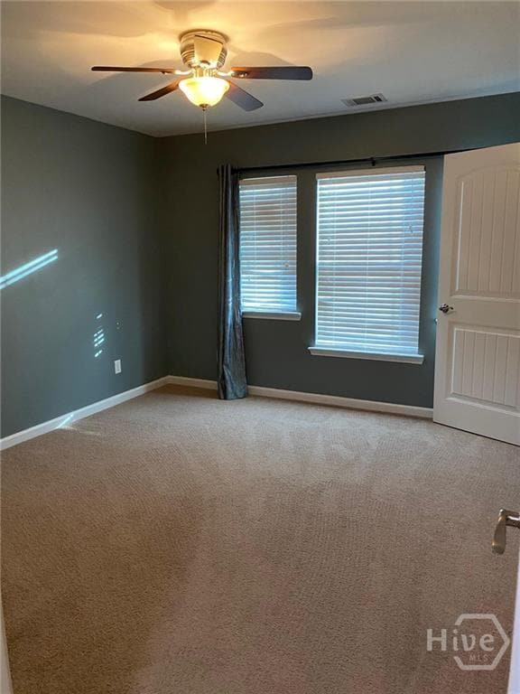 Building Photo - 550 Summer Hill Way