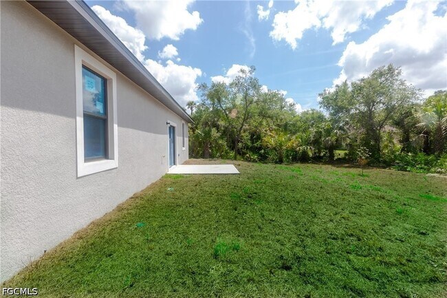 Building Photo - 8009 Cod Ct