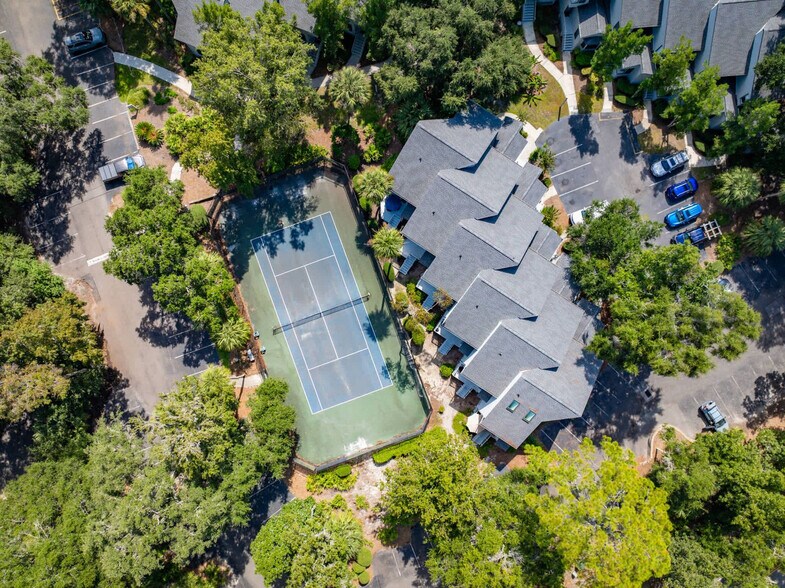 Building Photo - 137 Cordillo Pkwy