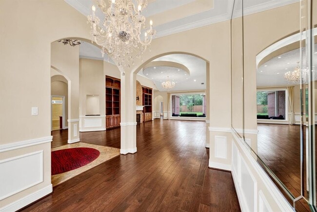Building Photo - 4317 Willowbend Blvd