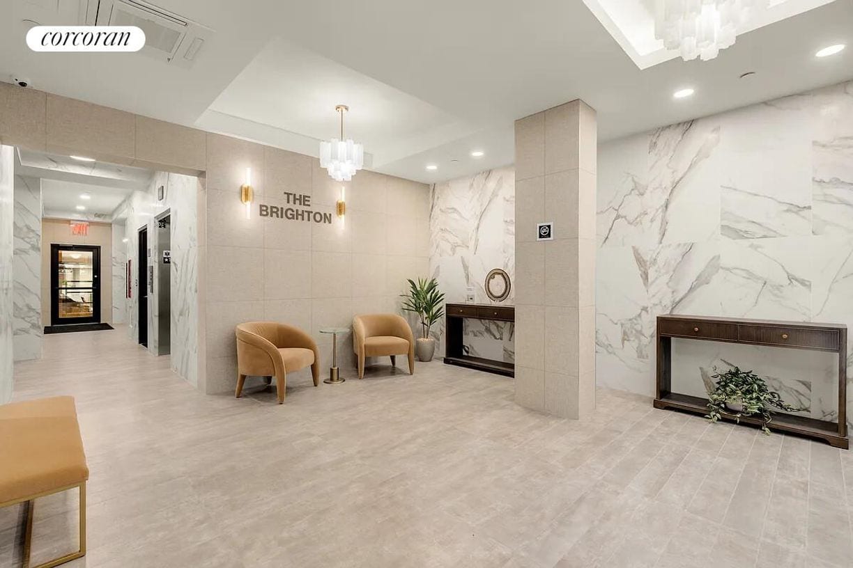 Building Photo - 2833 Brighton 3rd St