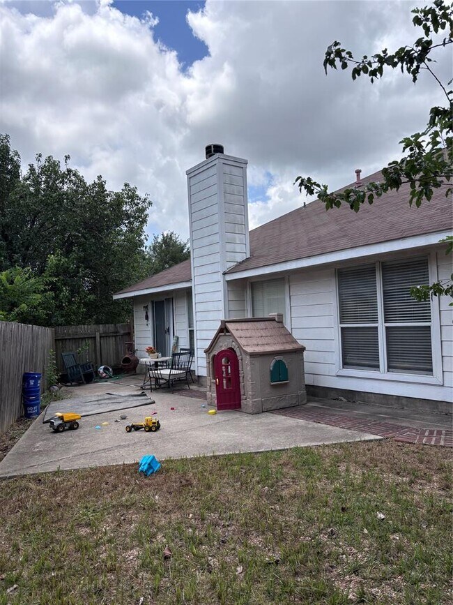 Building Photo - 14901 Sand Dollar Ct