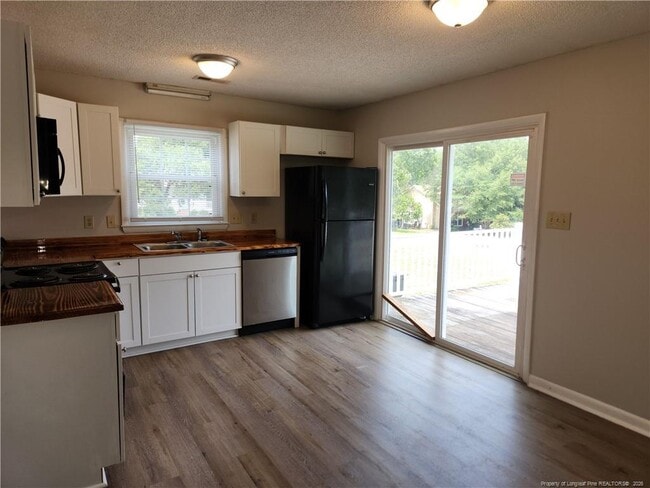 Building Photo - 5693A Archer Rd