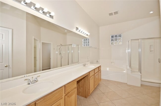 Building Photo - 5707 Golden Leaf Ave