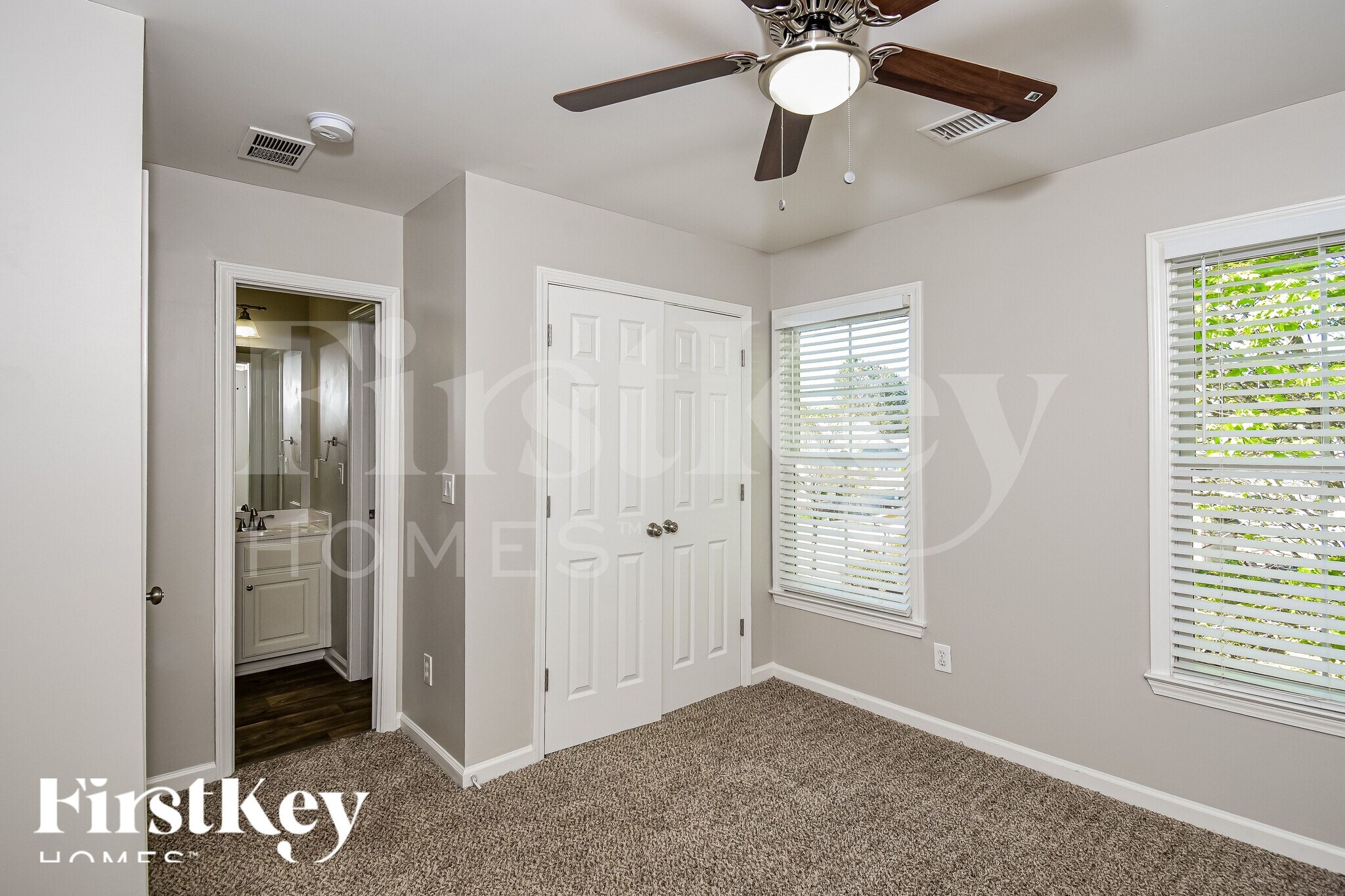 Building Photo - 112 Market Ln