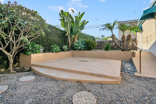 Building Photo - Beautiful detached home in Pacific Beach! ...