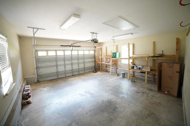 Building Photo - 3208 Gallant Fox Trail