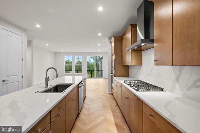 Building Photo - 42106 Picasso Sq