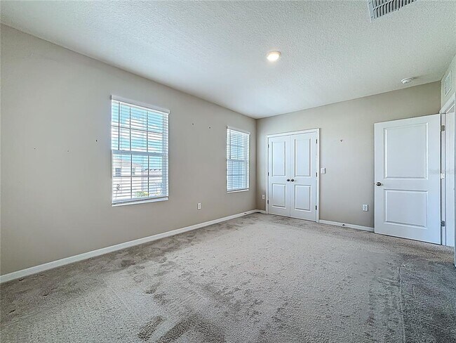 Building Photo - 13071 Brookside Moss Dr