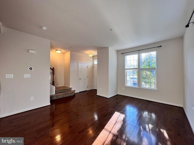 Building Photo - 22730 Autumn Breeze Ave
