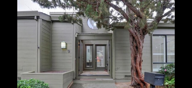 Primary Photo - Spacious and beautiful 3 bedroom 2 bath ho...
