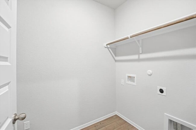 Building Photo - 2601 Towy Rd