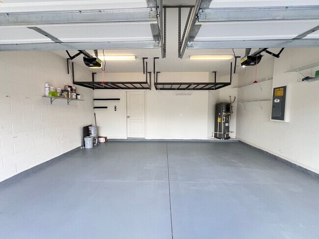 Building Photo - Perfect Home waiting for you!