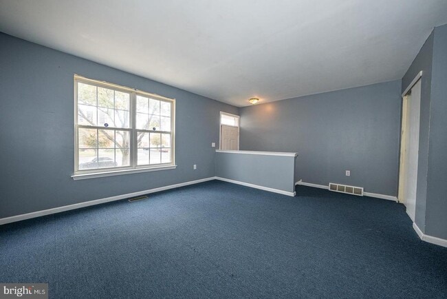 Building Photo - 60 N 46th St