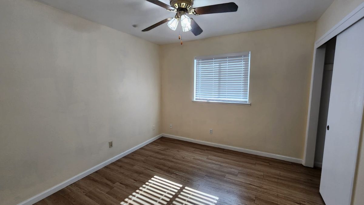 Building Photo - 1385 Wimbledon Ct