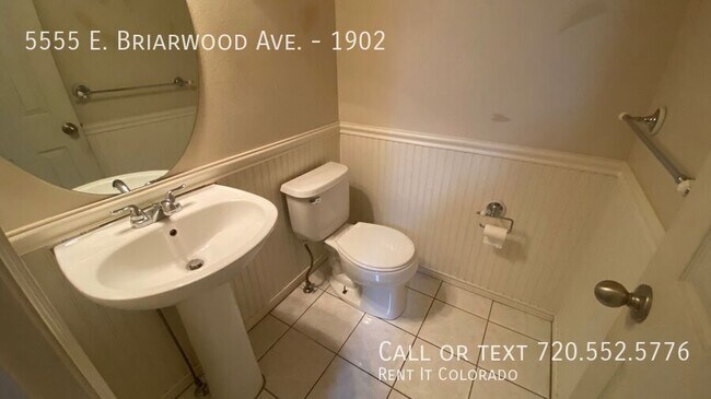 Building Photo - 5555 E Briarwood Ave