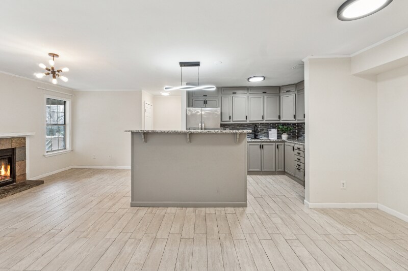 Building Photo - 434 McGill Pl NE