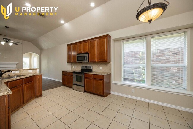 Building Photo - Charming two-story brick home in the desir...