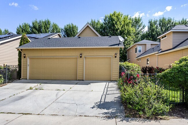 Building Photo - 4177 E Barber Station Way